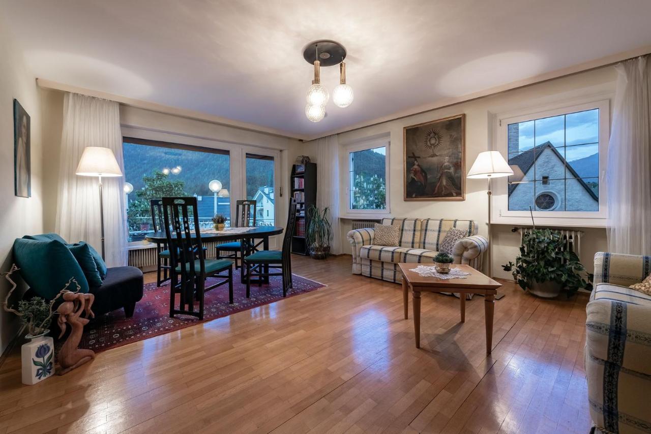 Hotel Weisse Lilie - B&B Rio di Pusteria Bagian luar foto